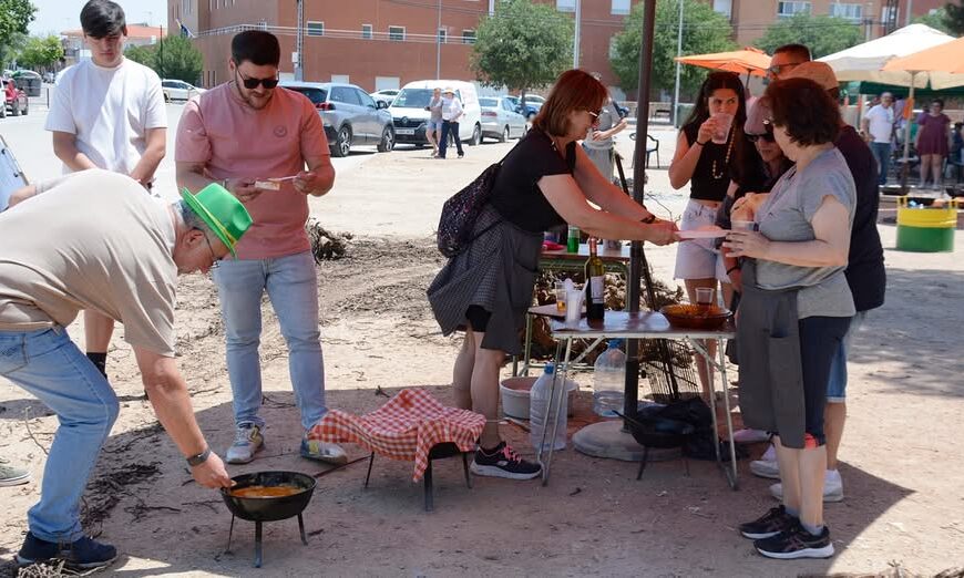 Ocho grupos participan en la XVIII edición del Concurso Local de Gachas, Migas y Pisto, organizado por la Concejalía de Festejos