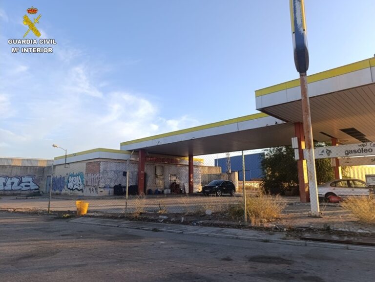La Guardia Civil desarticula dos puntos de venta de droga en Tomelloso y detiene a cuatro personas