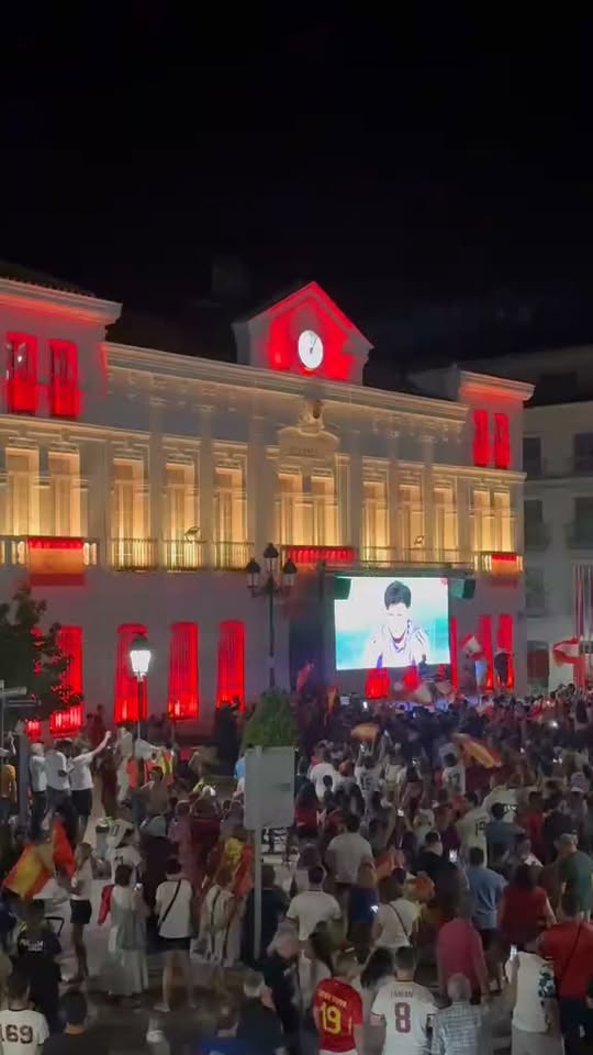 ¡Tomelloso Celebra en Unidad! España se Consagra Campeona del Mundo