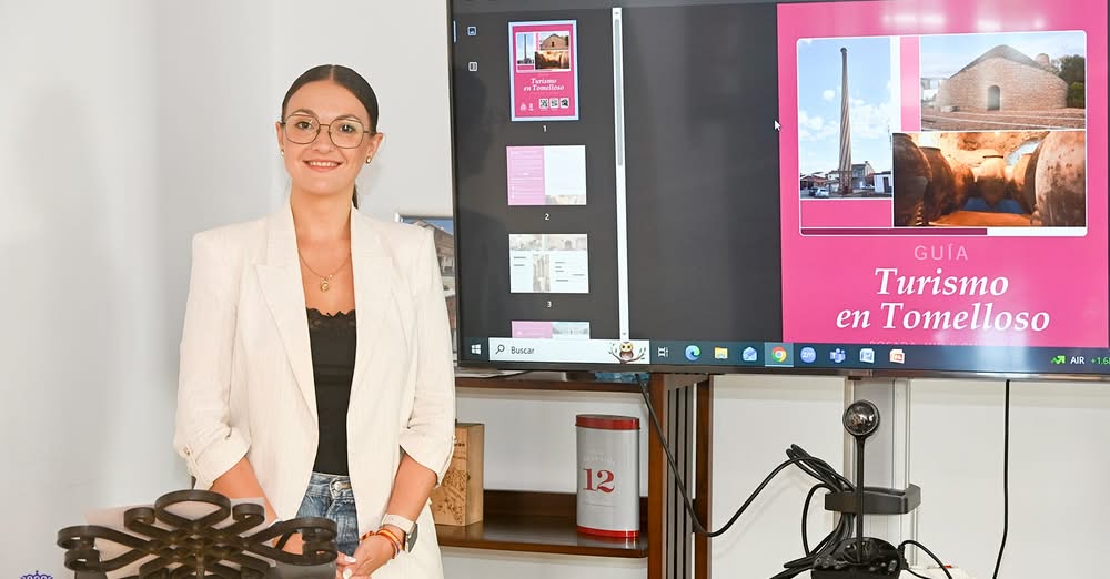 Rocío Valentín Lanza Nuevas Guías Digitales Turísticas en la Web del Área de Turismo para Uso de Vecinos y Visitantes