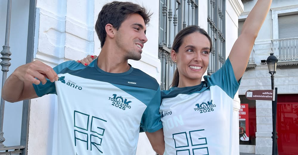 La Carrera 10K Ciudad de Tomelloso by OGAR Hotels lanza su camiseta oficial inspirada en el cielo y el paisaje de La Mancha – ELIT calidad premium